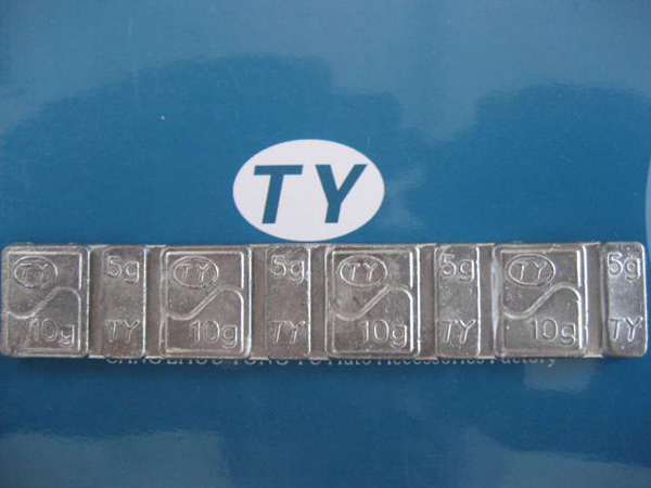 Comparison of vertical balance block and horizontal balance block.